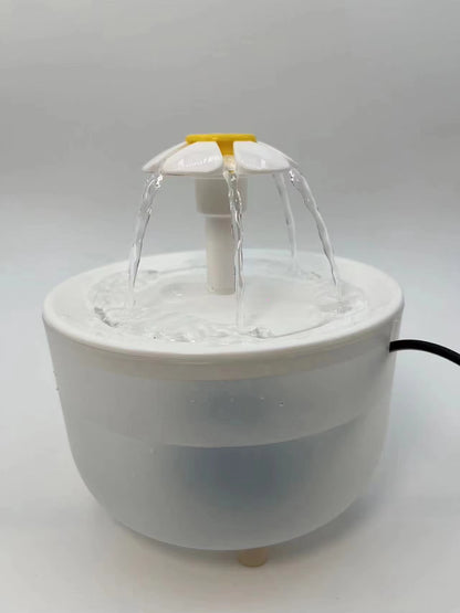 Automatic USB Electric Cat Water Fountain with Mute Operation and 1200ml Recirculating Filter System